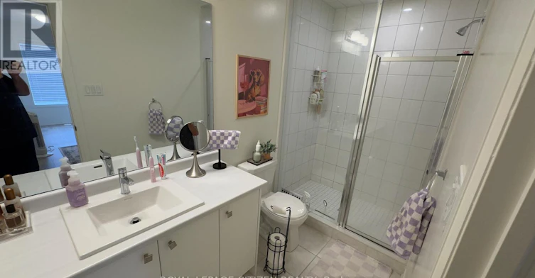 28 Emmas Way W, Whitby, ON, L1R 0S7 - 26