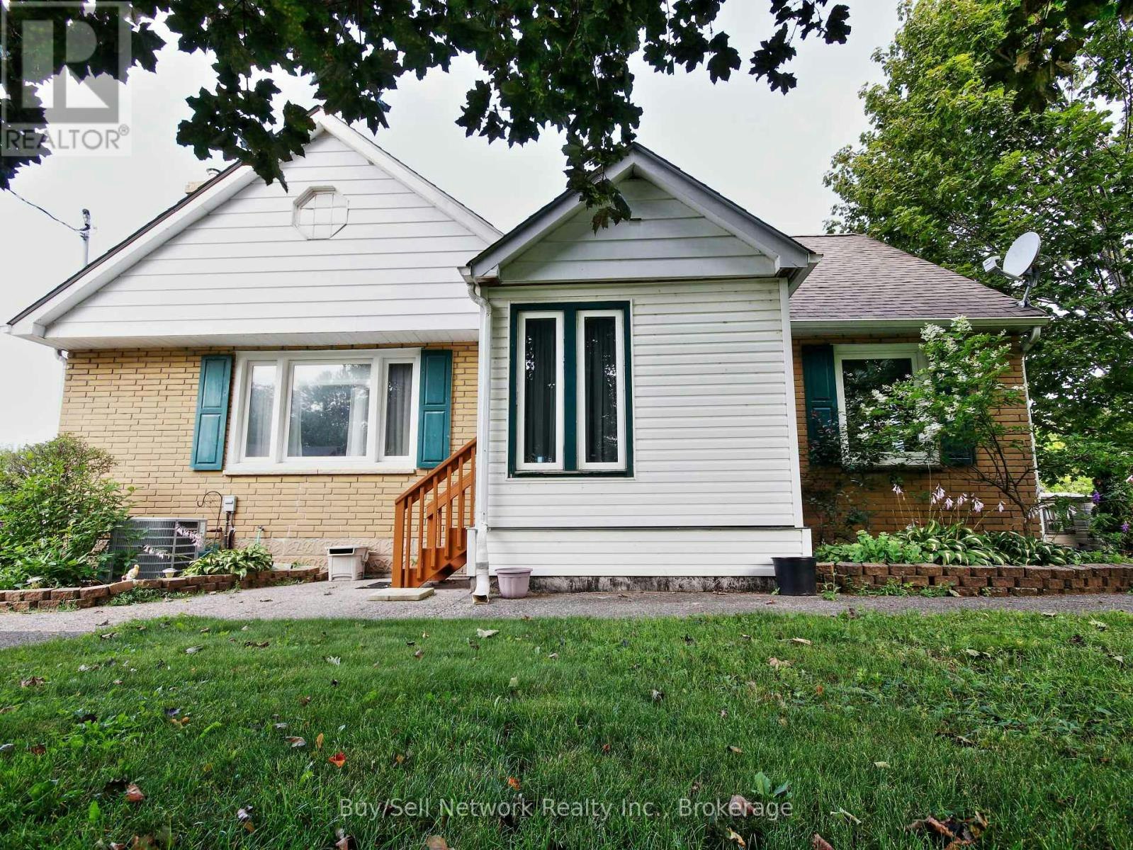 962 Ward Street, Smith-Ennismore-Lakefield, ON, K0L 1H0