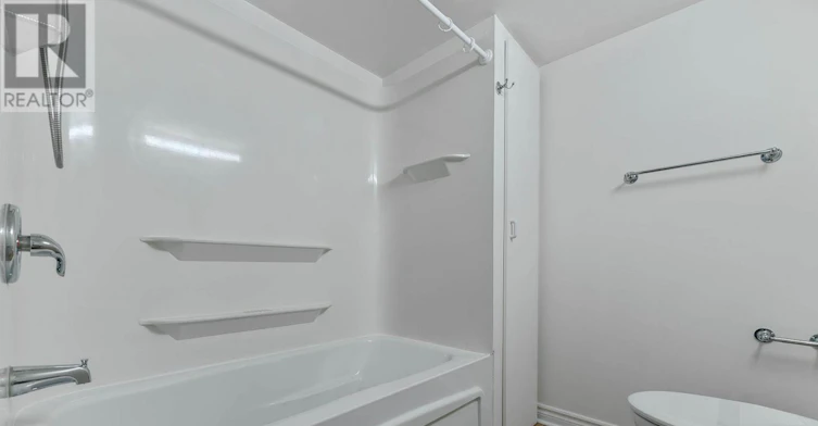 104 B Craig Henry Drive, Ottawa, ON, K2G 6L8 - 36