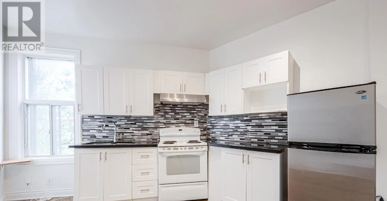 UPPER-2045 Davenport Road, Toronto, ON, M6N 1C5 - 16