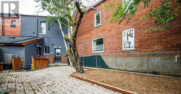 UPPER-2045 Davenport Road, Toronto, ON, M6N 1C5 - 29