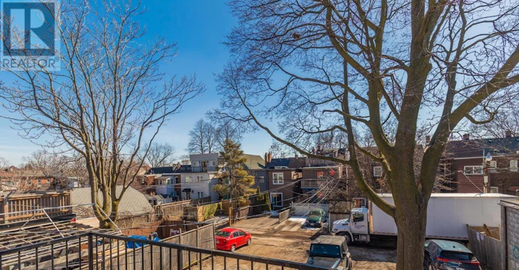 UPPER-657 St Clair Avenue W, Toronto, ON, M6C 1A7 - 20