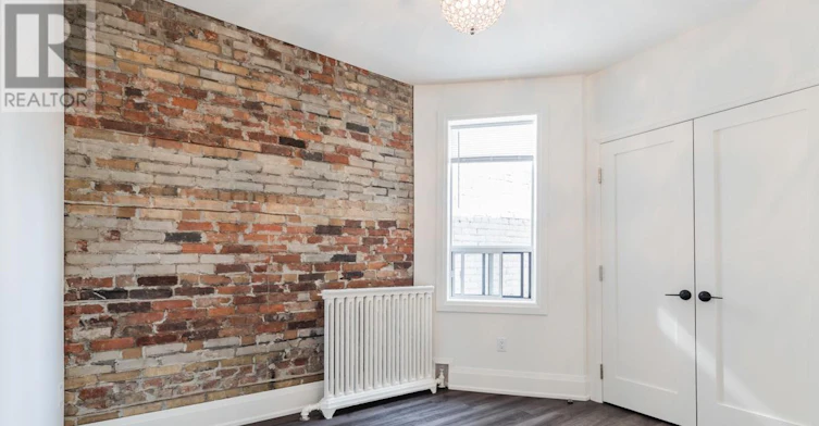 UPPER-657 St Clair Avenue W, Toronto, ON, M6C 1A7 - 13