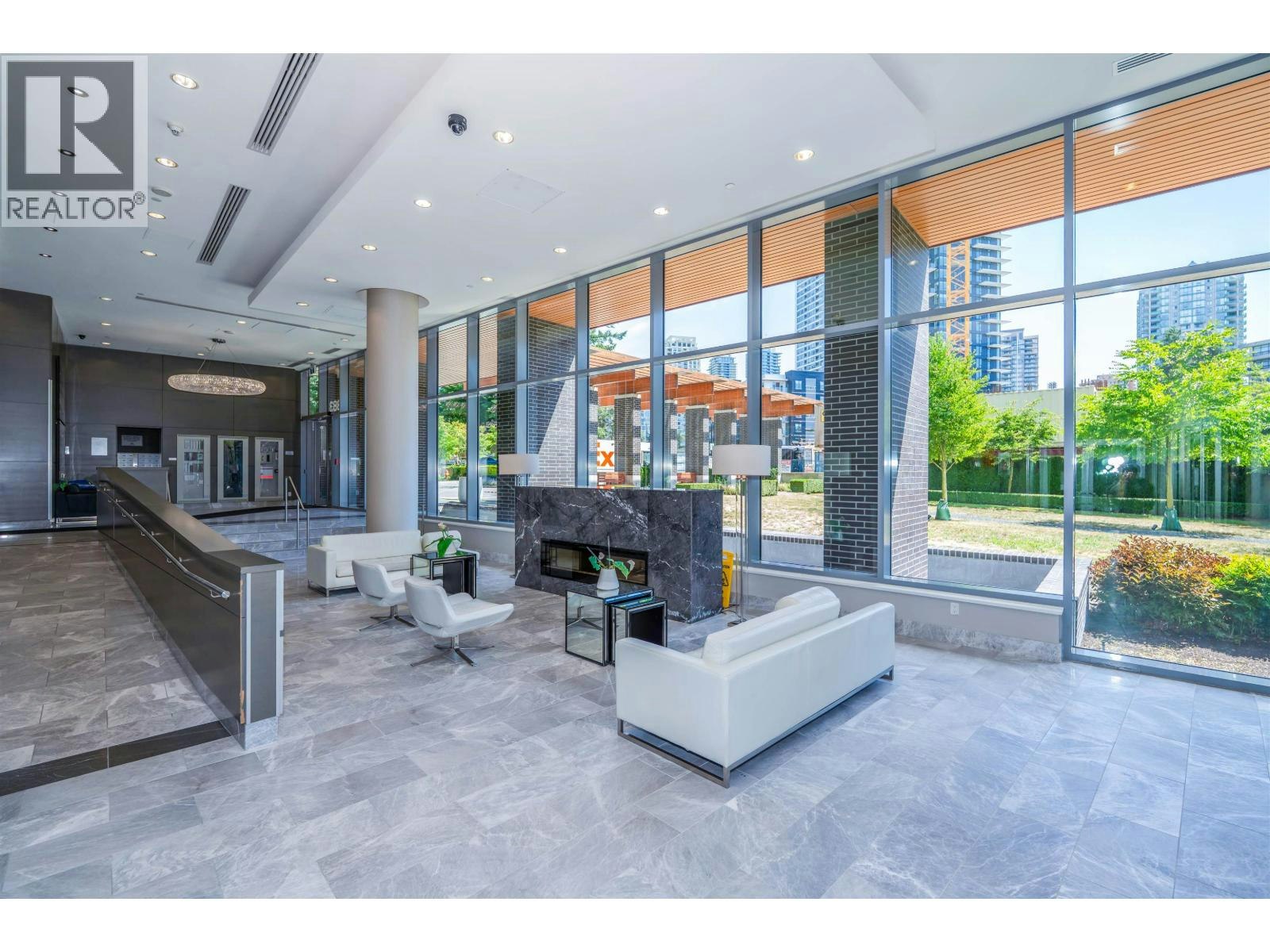 3603-5883 Barker Avenue, Burnaby, BC, V5H 2M8