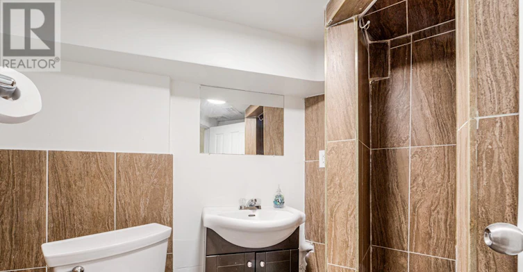 MAIN-2045 Davenport Road, Toronto, ON, M6N 1C5 - 23