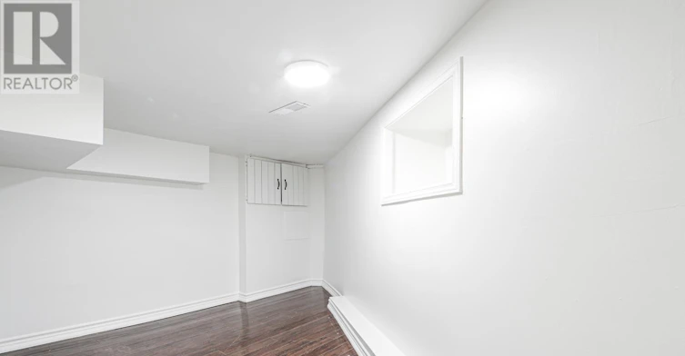 MAIN-2045 Davenport Road, Toronto, ON, M6N 1C5 - 31