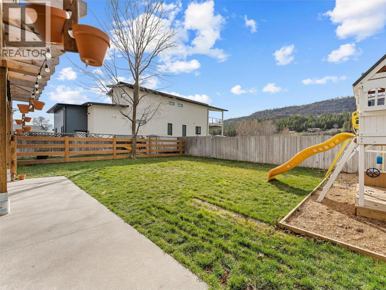 482 N Snowsell Street, Kelowna, BC, V1V 2C7 - 53
