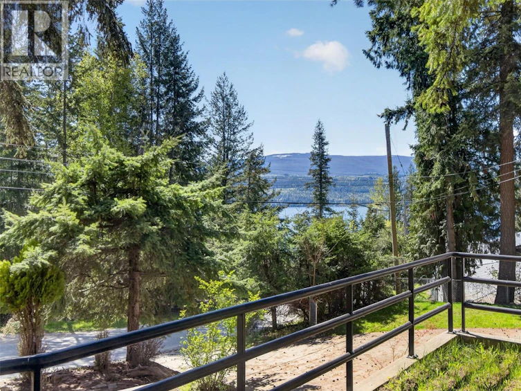 7689 Golf Course Road, Anglemont, BC, V0E 1M8 - 23