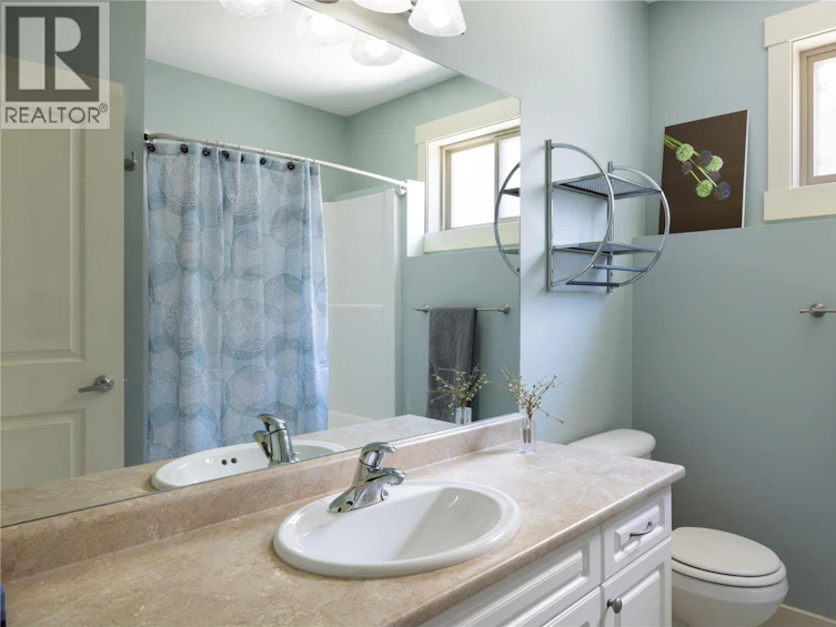 570 Gowen Place, Kelowna, BC, V1W 5B4 - 40