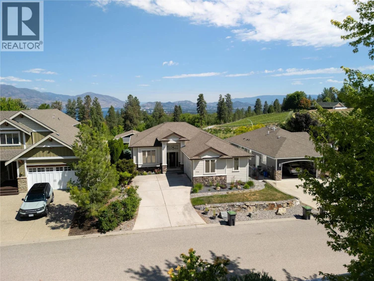 570 Gowen Place, Kelowna, BC, V1W 5B4 - 2