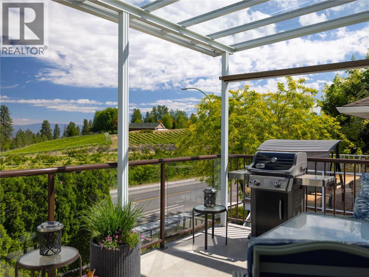 570 Gowen Place, Kelowna, BC, V1W 5B4 - 12