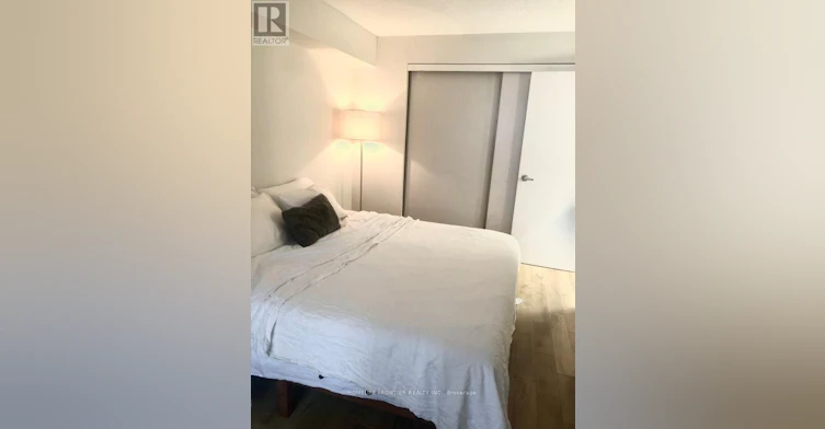 712-633 Bay Street, Toronto, ON, M5G 2G4 - 7