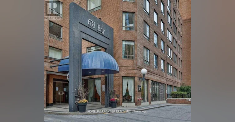 712-633 Bay Street, Toronto, ON, M5G 2G4 - 2