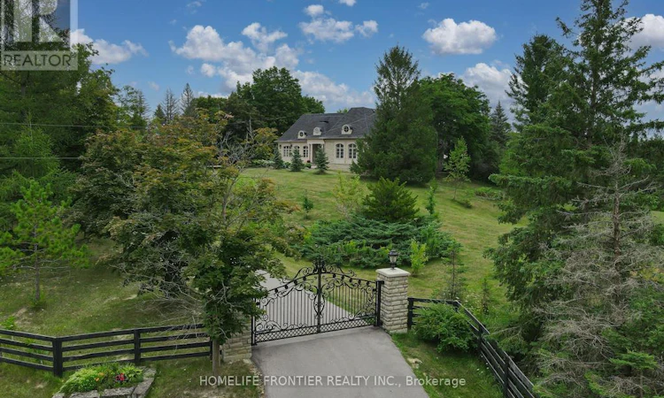 7645 16th Side Road