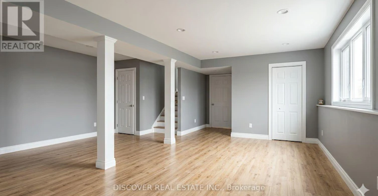 14 Donata Drive, Mississauga, ON, L5M 1T3 - 12