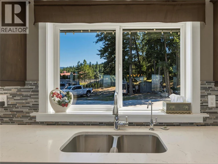 5980 Ranch Road, Vernon, BC, V1B 3J9 - 13