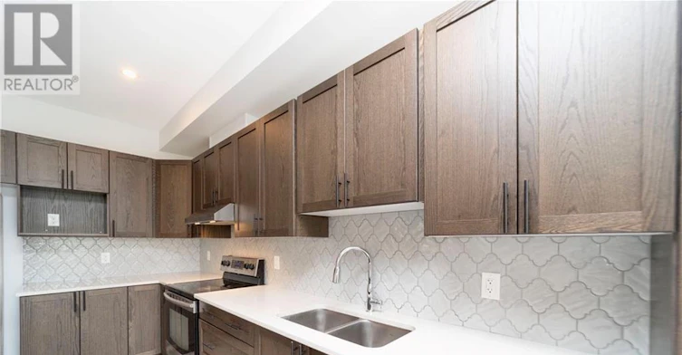84 Gardenpost Terrace, Ottawa, ON, K4A 5H2 - 12
