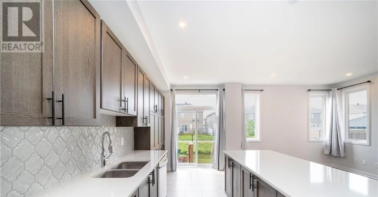 84 Gardenpost Terrace, Ottawa, ON, K4A 5H2 - 14