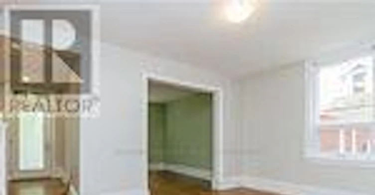 245 Mackay St Street, Ottawa, ON, K1M 2B6 - 4