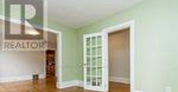 245 Mackay St Street, Ottawa, ON, K1M 2B6 - 6