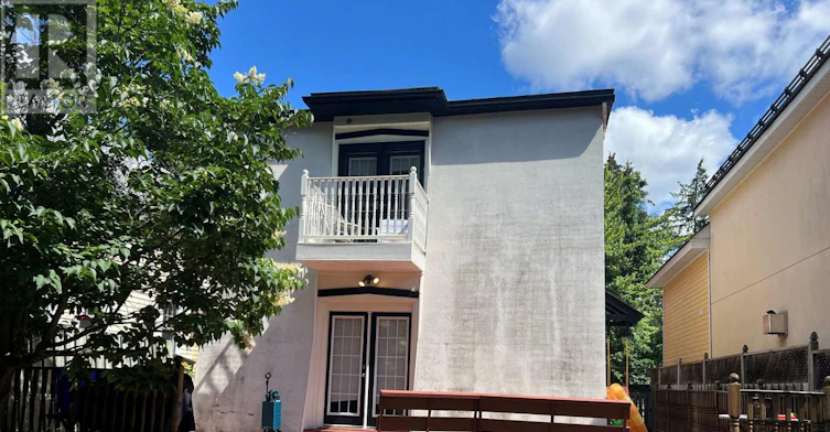 245 Mackay St Street, Ottawa, ON, K1M 2B6 - 24