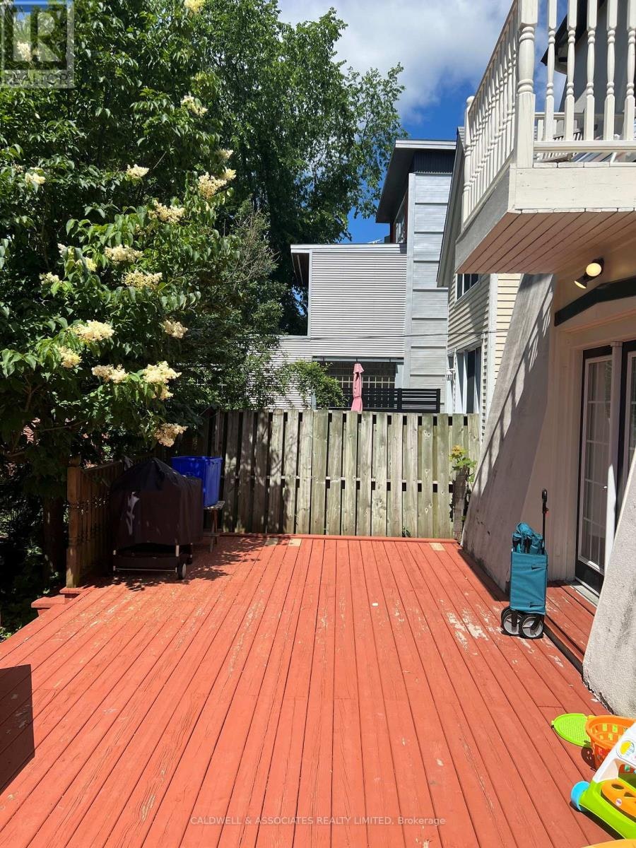 245 Mackay St Street, Ottawa, ON, K1M 2B6 - 22