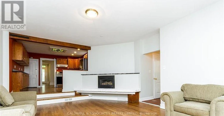 245 Mackay St Street, Ottawa, ON, K1M 2B6 - 11