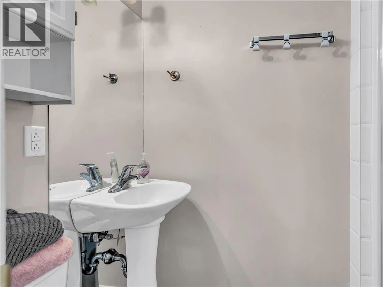 2370 Thacker Drive, West Kelowna, BC, V1Z 1V8 - 53