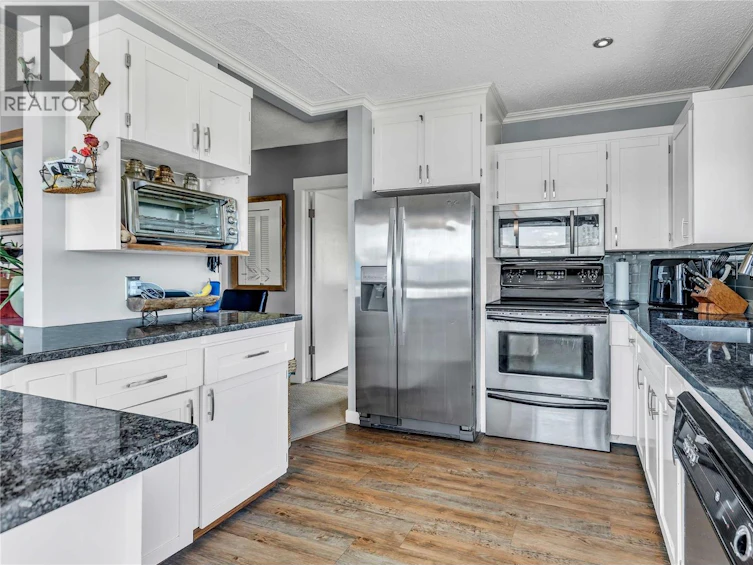 2370 Thacker Drive, West Kelowna, BC, V1Z 1V8 - 20