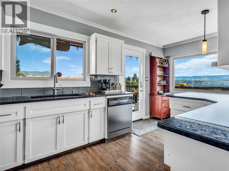 2370 Thacker Drive, West Kelowna, BC, V1Z 1V8 - 18