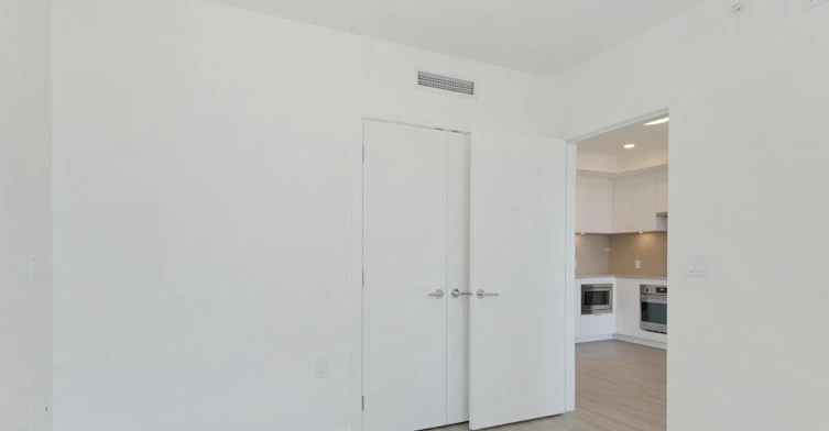 1507-13675 107a Avenue, Surrey, BC, V3T 0X2 - 12