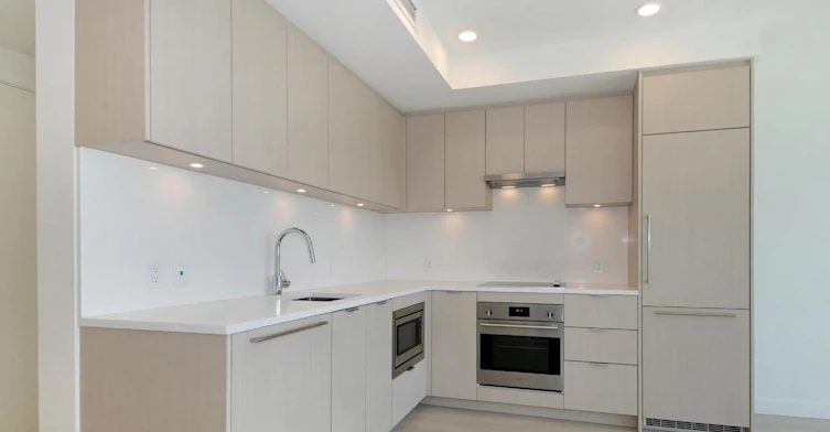 1212-13675 107a Avenue, Surrey, BC, V3T 0X2 - 7