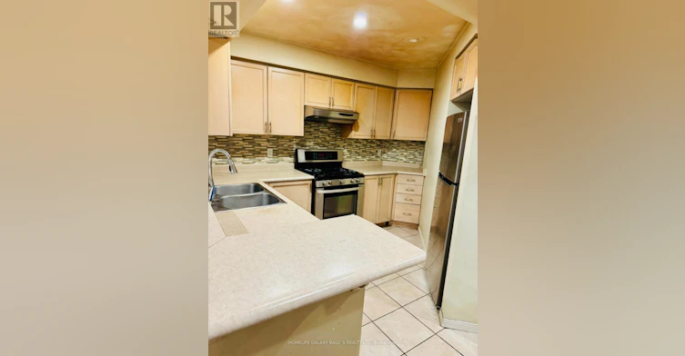 225 Cotton Grass Street, Kitchener, ON, N2E 4A5 - 3