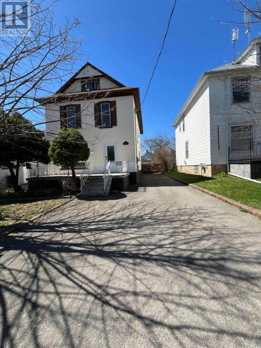 5021 Saint Clair Avenue, Niagara Falls, ON, L2E 3T8