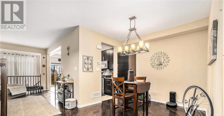 107 Lochnaw Private, Ottawa, ON, K2J 0Z5 - 6