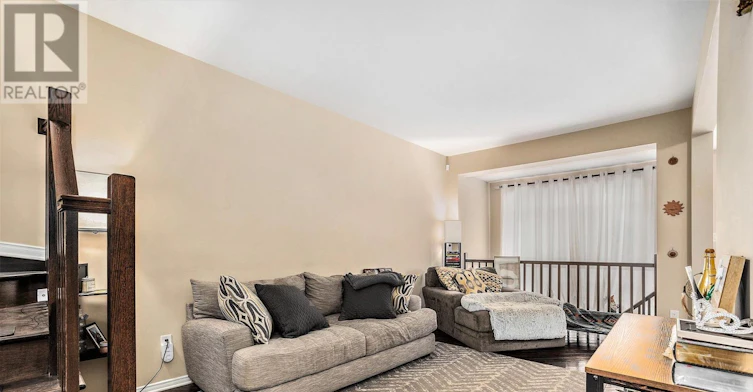 107 Lochnaw Private, Ottawa, ON, K2J 0Z5 - 3