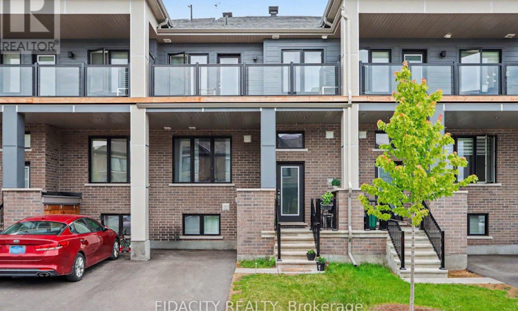 205 Beebalm Crescent