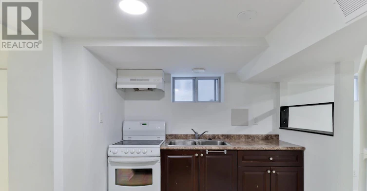 LOWER-329 Vaughan Road, Toronto, ON, M6C 2N5 - 12