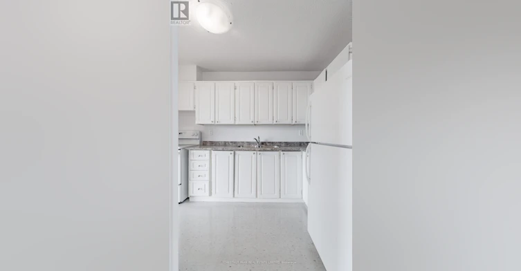 1412-150 Lakeshore Road W, Mississauga, ON, L5H 3R2 - 15