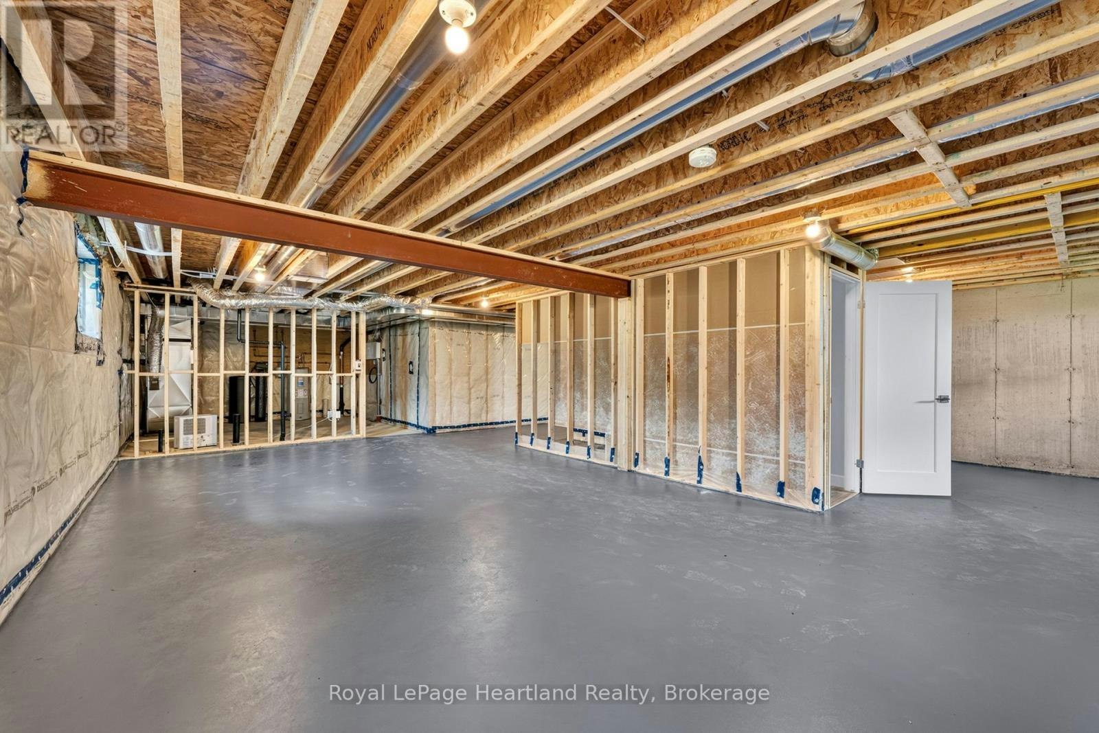 27 Silver Creek Road, Huron East, ON, N0K 1W0 - 35