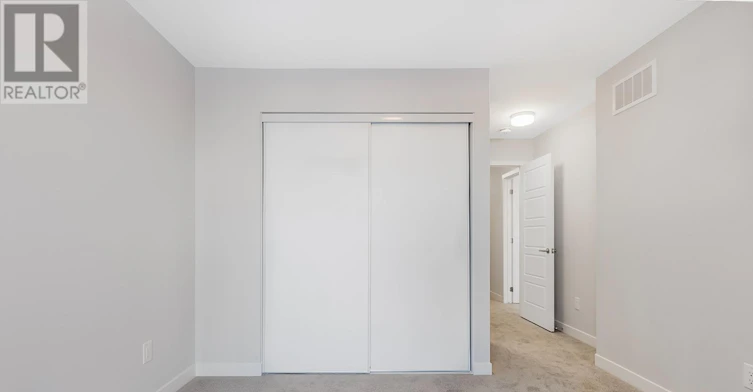 320 Parnian Private, Ottawa, ON, K2J 7K5 - 9
