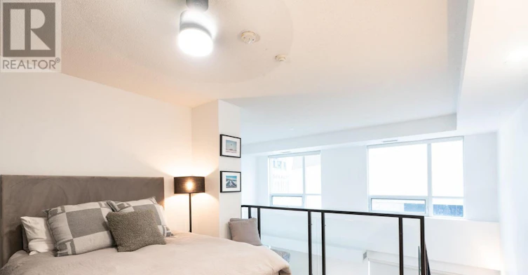 203-1 Scott Street, Toronto, ON, M5E 1A1 - 9
