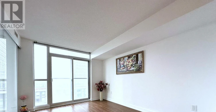 1111-85 Queens Wharf Road, Toronto, ON, M5V 0J9 - 7