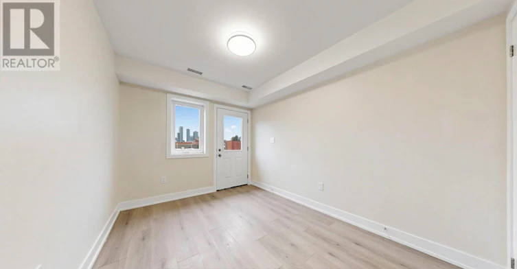 3RD FLOOR-115 D'arcy Street, Toronto, ON, M5T 1K2 - 23
