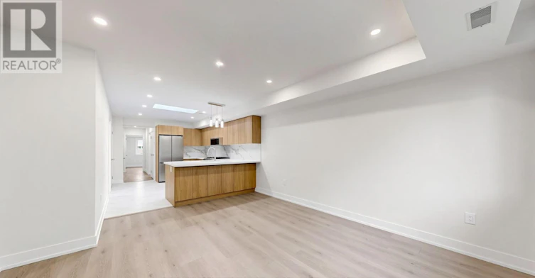 3RD FLOOR-115 D'arcy Street, Toronto, ON, M5T 1K2 - 8