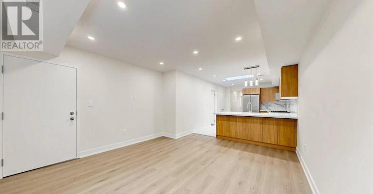 3RD FLOOR-115 D'arcy Street, Toronto, ON, M5T 1K2 - 9