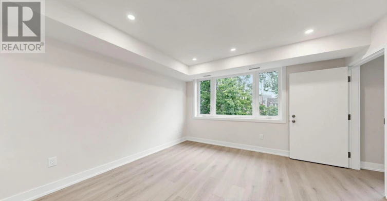 3RD FLOOR-115 D'arcy Street, Toronto, ON, M5T 1K2 - 6