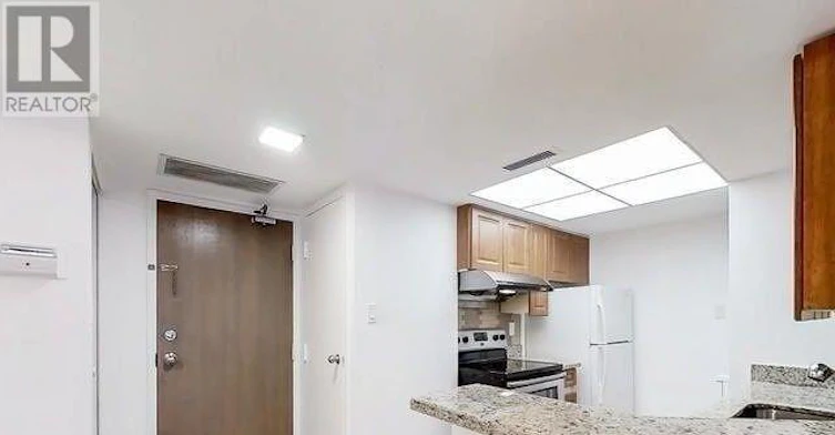 512-1001 Bay Street, Toronto, ON, M5S 3A6 - 4