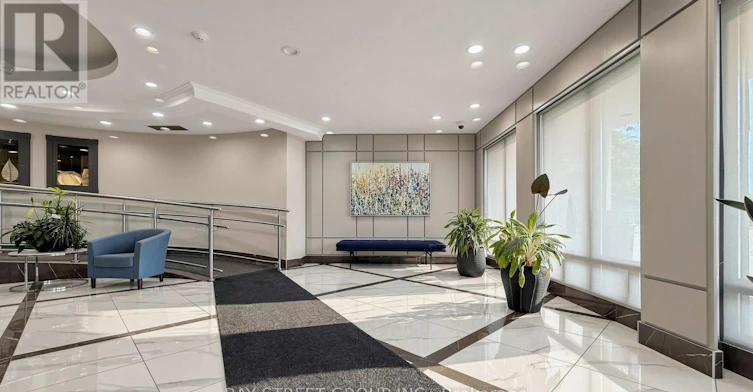 PH 720-1001 Cedarglen Gate, Mississauga, ON, L5C 4R2 - 5