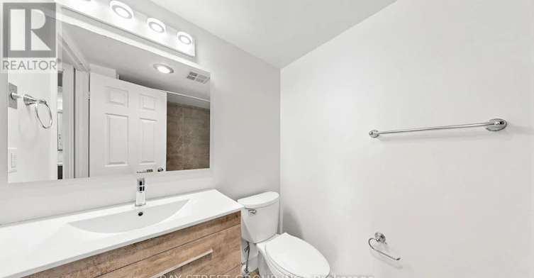 PH 720-1001 Cedarglen Gate, Mississauga, ON, L5C 4R2 - 32